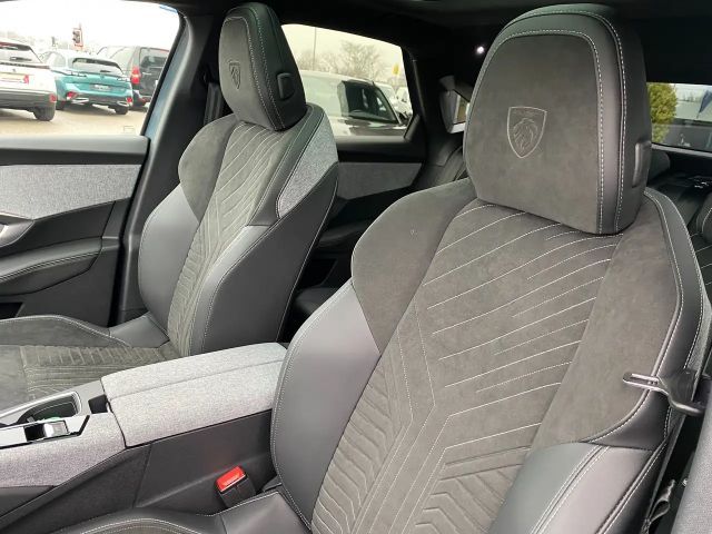 Peugeot E-3008 GT-Line