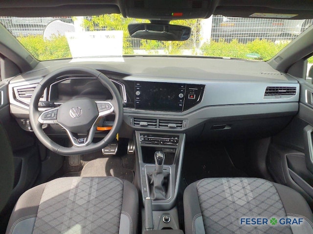 Volkswagen Polo 1.0 TSI DSG R-Line