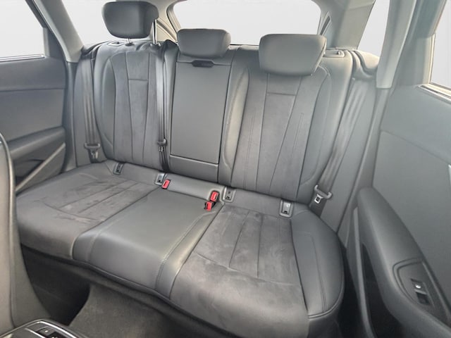 Audi A4 40 TFSI Avant Quattro S-Tronic