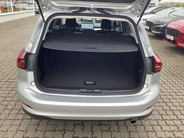 Ford Focus Titanium Wagon