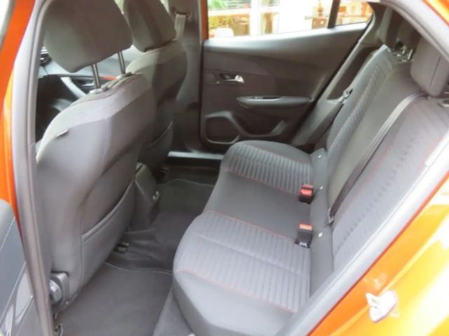 Peugeot E-2008 Active Pack