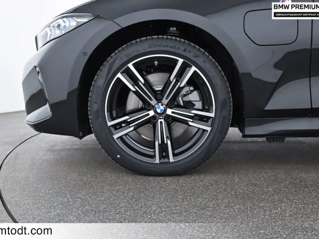 BMW 330 330e xDrive