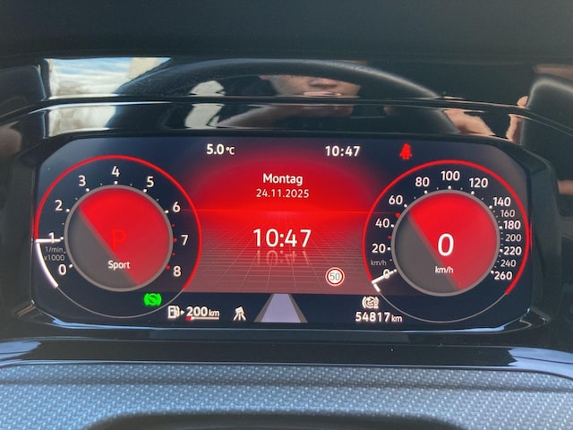 Volkswagen Golf 1.5 TSI DSG R-Line