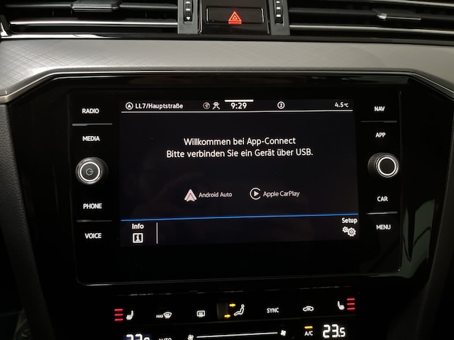 Volkswagen Passat 2.0 TSI Business DSG Variant