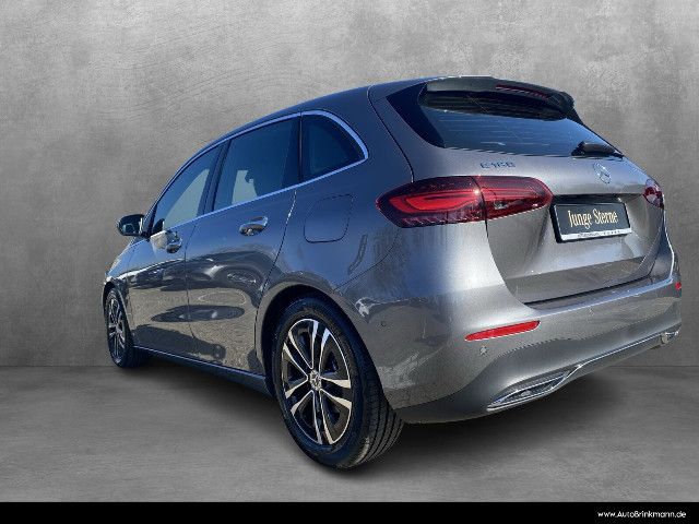 Mercedes-Benz B 180 Sedan