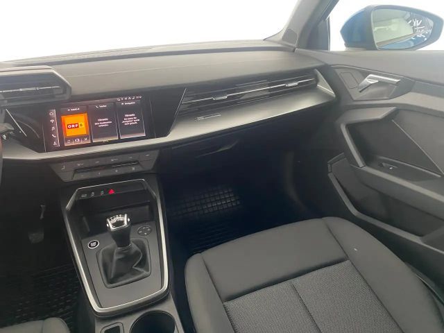 Audi A3 30 TDI Sedan