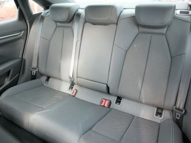 Audi A3 1.5 TFSI S-Line Sedan