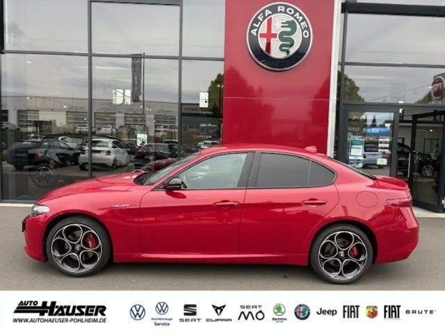 Alfa Romeo Giulia AT8 Q4 Turbo Veloce