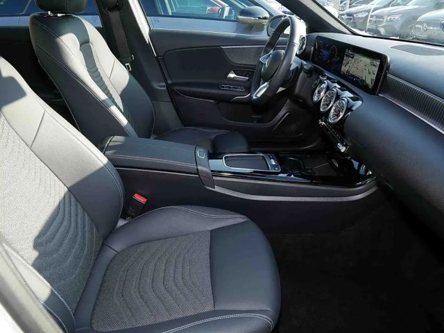 Mercedes-Benz A 180 Progressive