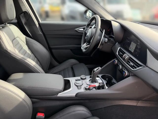 Alfa Romeo Giulia Q4 Veloce