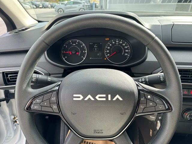 Dacia Sandero Essential