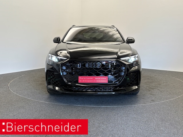Audi RS Q8 Performance Quattro