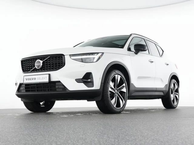 Volvo XC40 Dark Plus