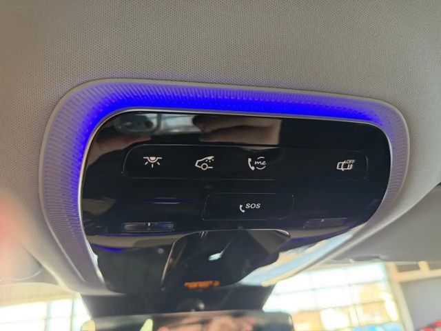 Mercedes-Benz E 220 AVANTGARDE E 220 d Estate