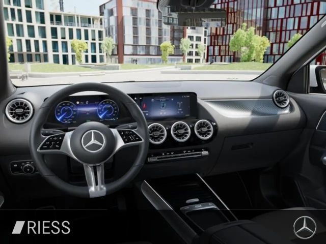 Mercedes-Benz EQA 300 4MATIC