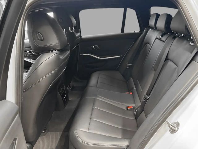 BMW 320 320i Touring