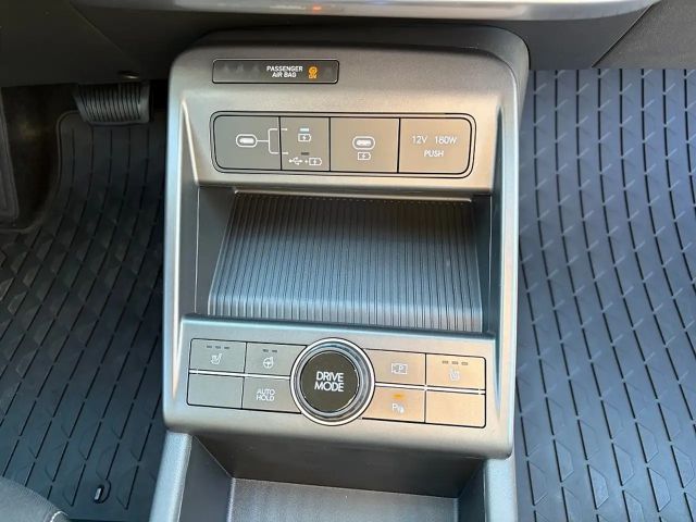 Hyundai Kona 64 kWh Electric