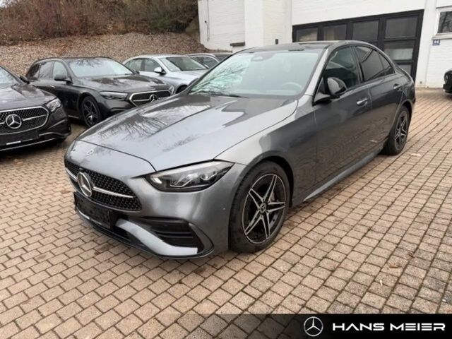 Mercedes-Benz C 220 AMG Line C 220 d Sedan