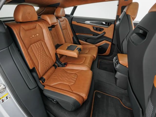 Lamborghini Urus S