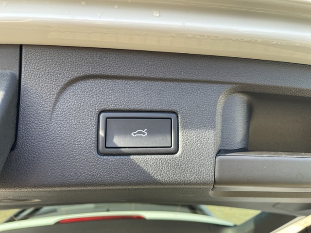 Volkswagen Touran 1.5 TSI DSG R-Line