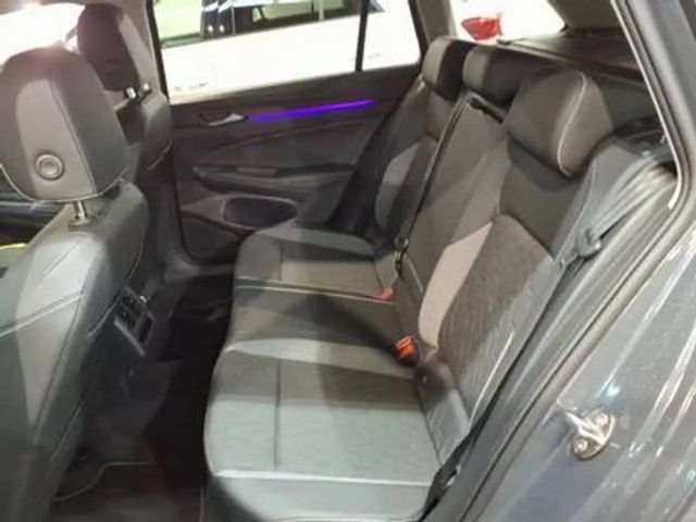 Volkswagen Golf 1.5 TSI Golf VIII Variant