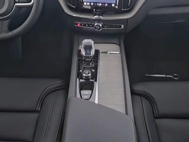 Volvo XC60 AWD Dark Recharge Ultra