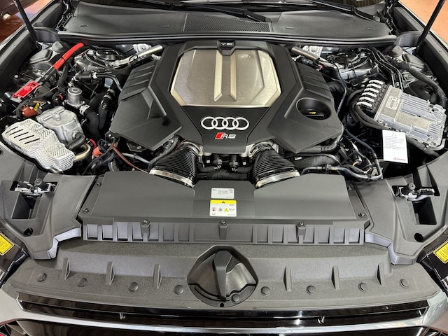 Audi RS6 Avant Quattro