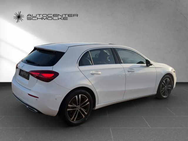 Mercedes-Benz A 180 Progressive