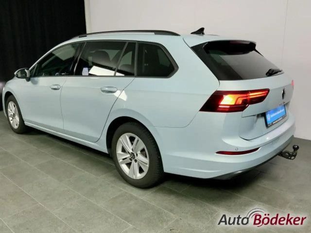 Volkswagen Golf 1.5 TSI Life Variant