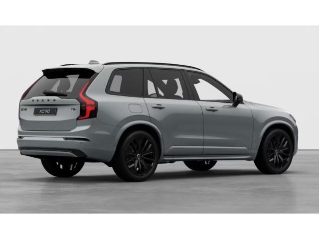 Volvo XC90 Plus T8