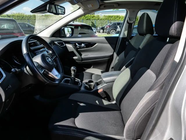 Nissan Qashqai Zama Panorama Navi 360 Kamera Mehrzonenklima DAB A