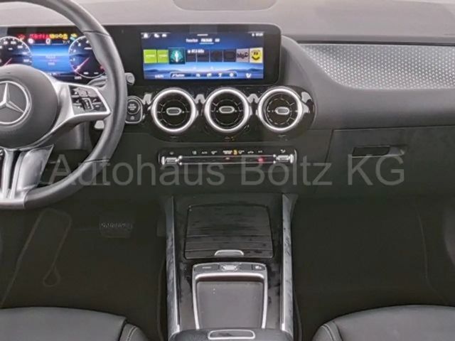 Mercedes-Benz B 180 Progressive