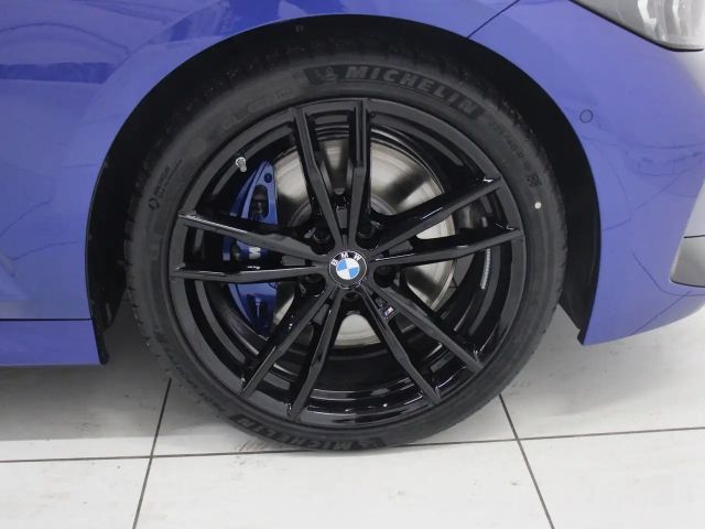 BMW 330 330d M-Sport Touring