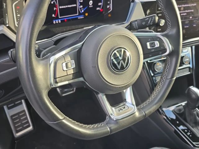 Volkswagen Touran 1.5 TSI DSG R-Line