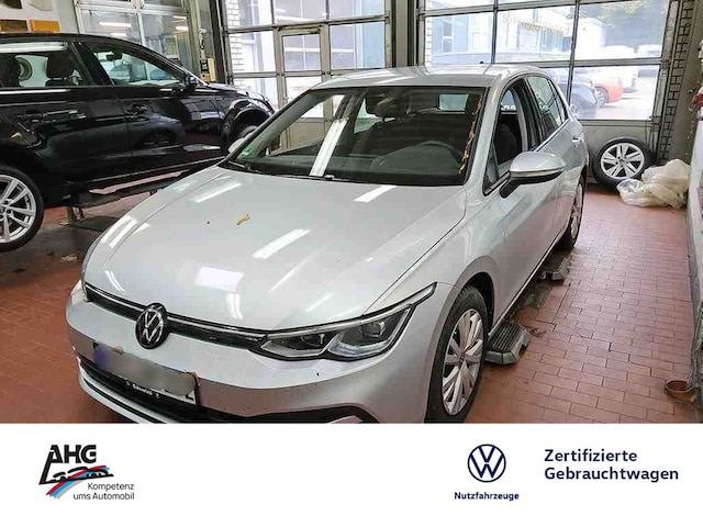 Volkswagen Golf 1.5 eTSI DSG Golf VIII Life