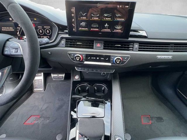 Audi RS4 Avant Quattro