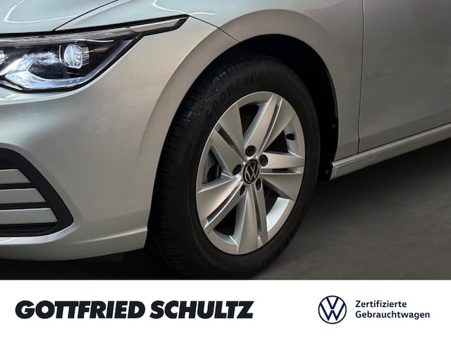 Volkswagen Golf 1.5 eTSI DSG Life Variant