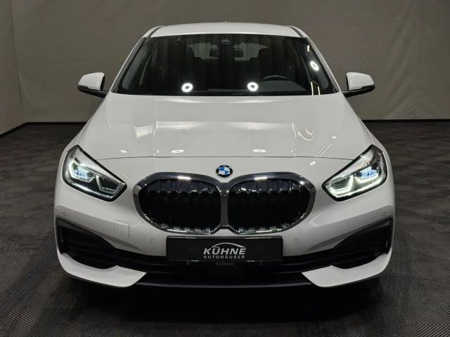 BMW 118 118i Advantage pakket Sedan