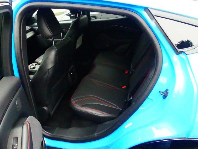 Ford Mustang Mach-E AWD