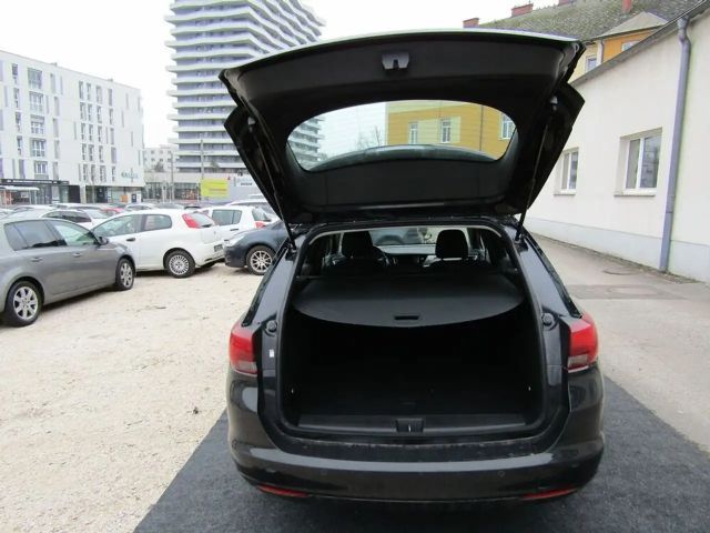 Opel Astra Edition