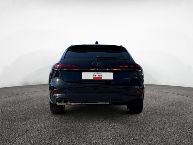 Audi A6 Avant Quattro S-Tronic