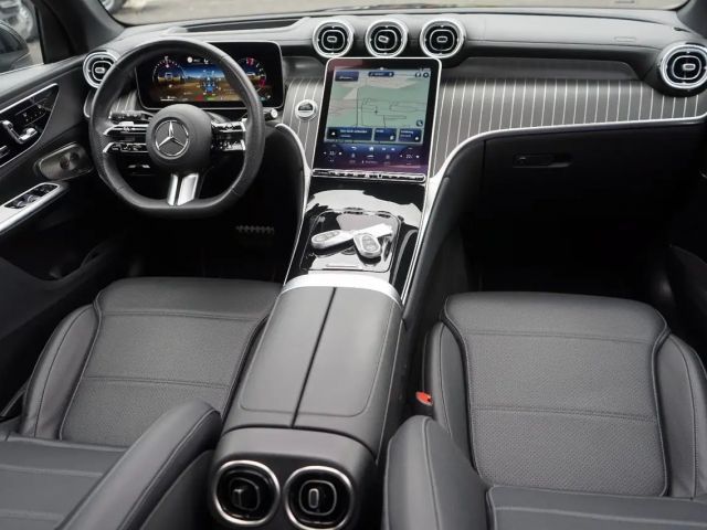 Mercedes-Benz GLC 300 AMG Line