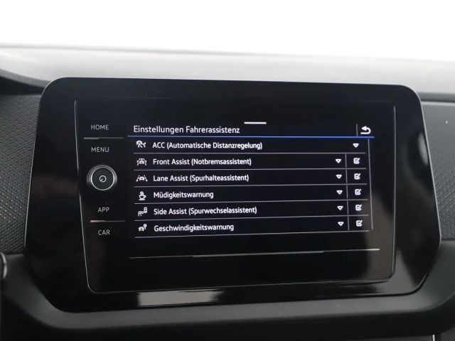 Volkswagen T-Cross 4Me TSI