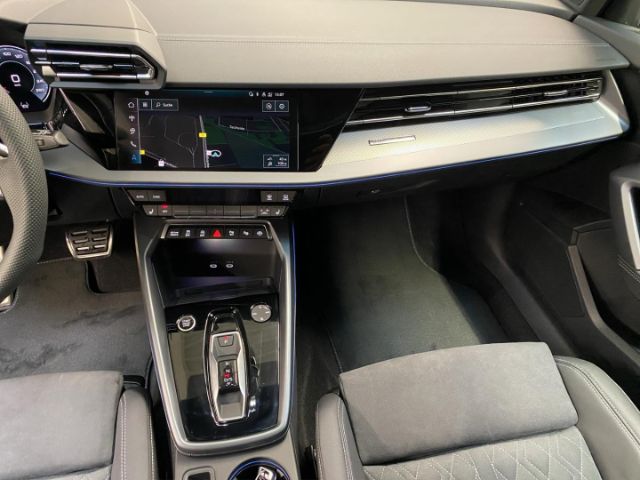 Audi A3 35 TFSI S-Line S-Tronic Sportback