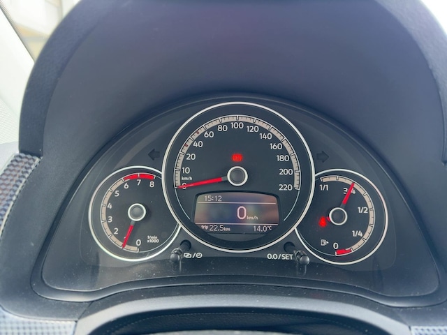 Volkswagen up! Move Move up!