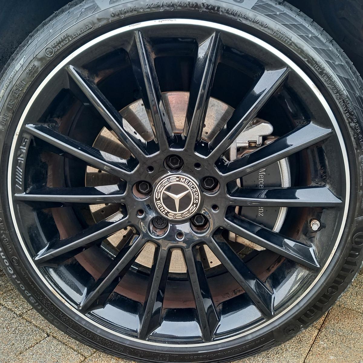 Mercedes-Benz A 250 A 250 e AMG Line