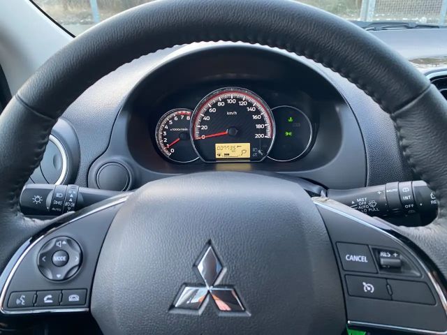 Mitsubishi Space Star CVT Star