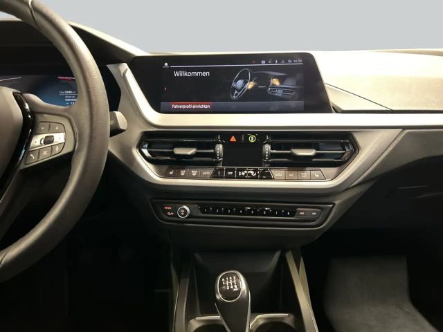 BMW 118 118i Advantage pakket Sedan