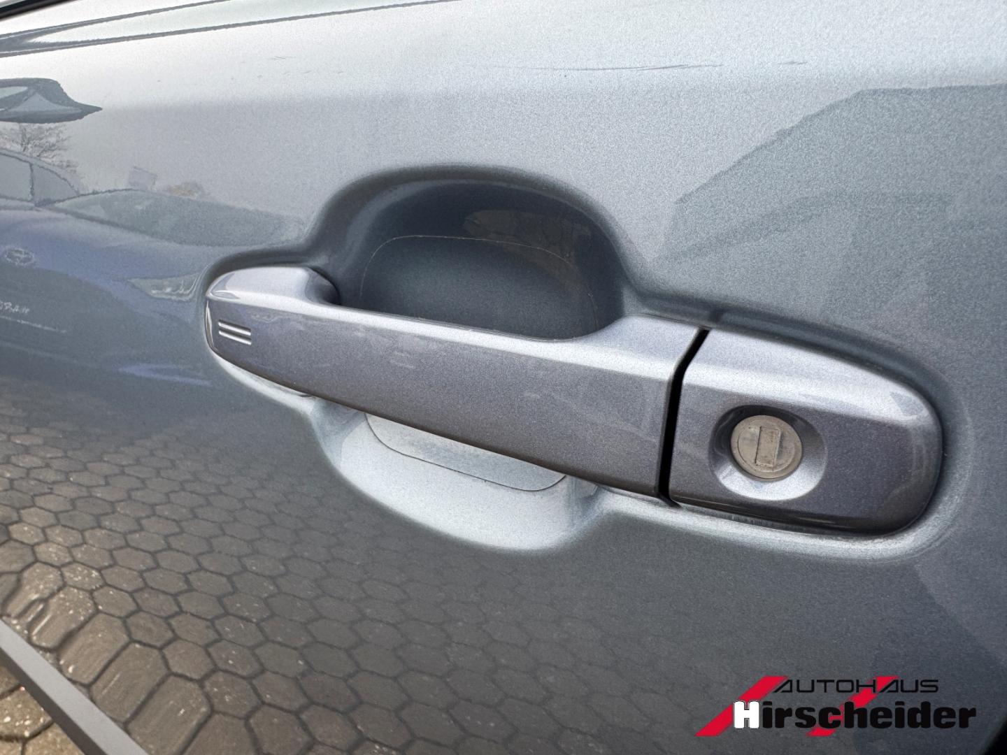 Toyota C-HR Hybride Team D