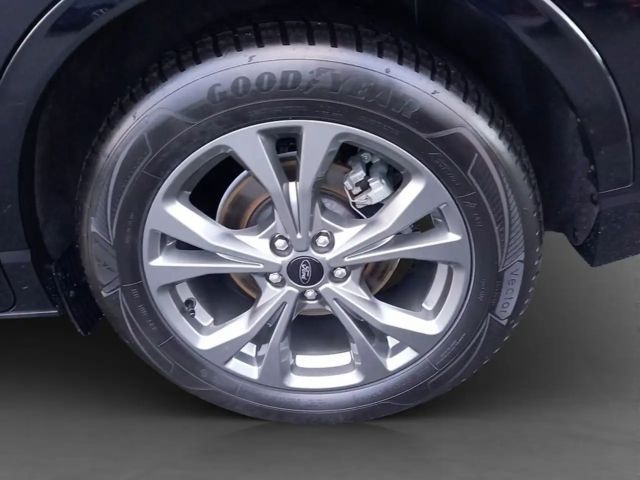 Ford Kuga Plug in Hybrid ST Line X